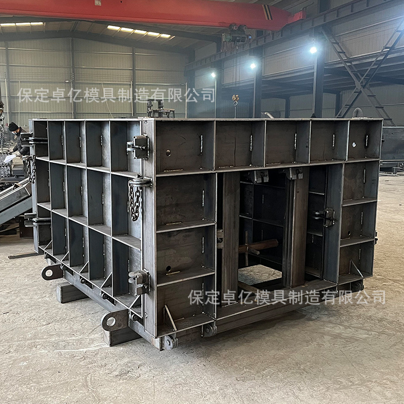 预制混凝土分水槽模具 农田灌溉分水渠模具 高速路基分水沟钢模具 - 图2