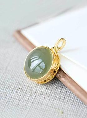 古风玉石碧玉吊坠项链女镂空可打开香囊小众气质高级感设计锁骨链