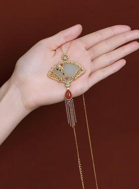 原创工艺原创S925纯银鎏金和田玉青玉国风古典扇子流苏毛衣链吊坠