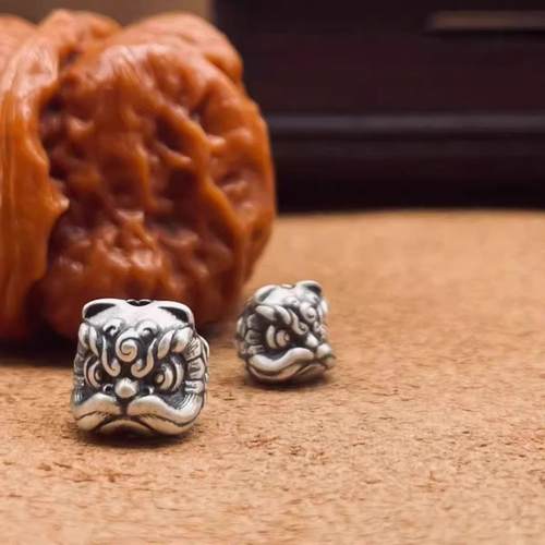 s925纯银醒狮隔珠顶珠腰珠diy手串文玩配饰佛珠隔珠背云小金刚 - 图1