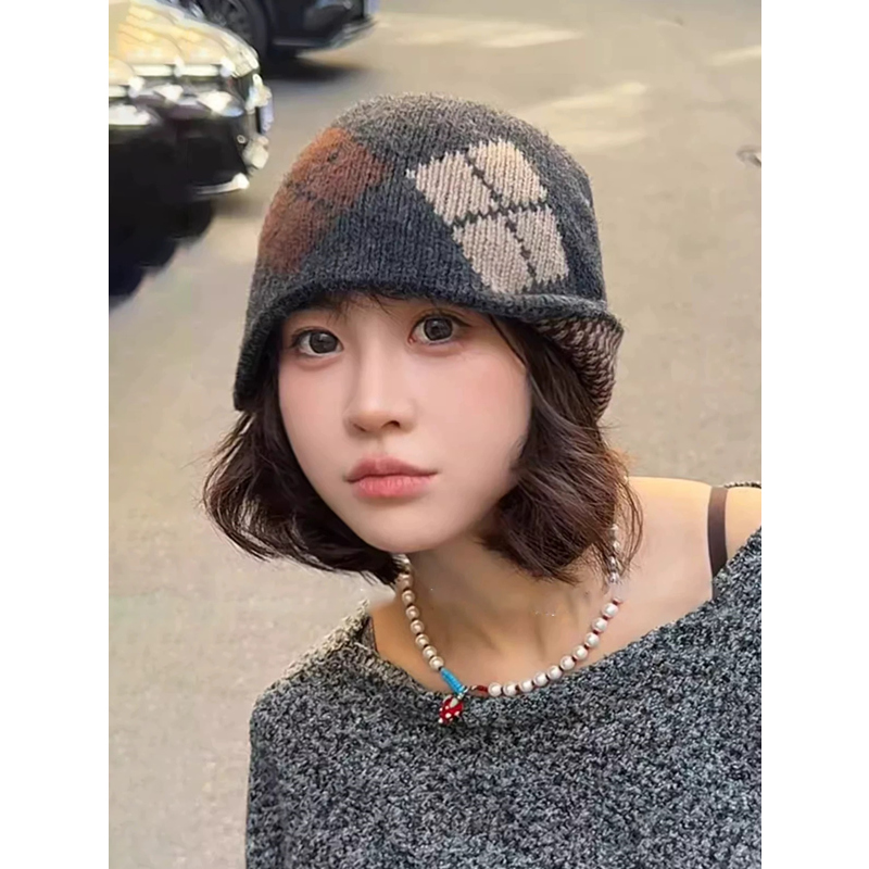 韩系拼色菱形格子针织包头帽子女秋冬保暖显脸小毛线帽护耳冷帽男 - 图1