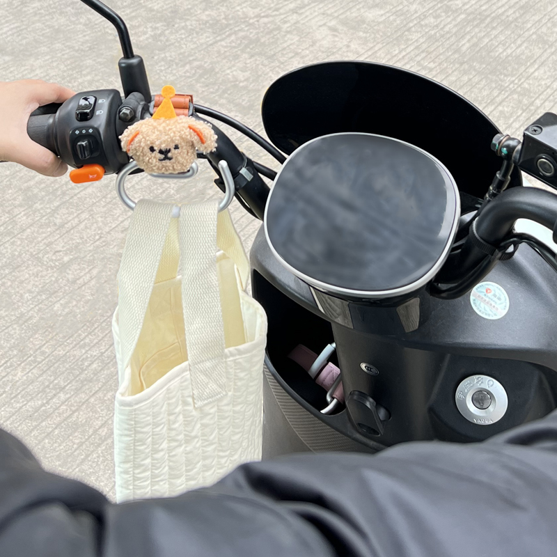 电动车挂钩前置通用强力承重金属置物储物袋头盔专用可爱物兜挂钩 - 图1