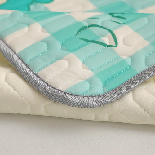 Шелковый детский мультяшный дышащий коврик для новорожденных, детская кроватка для детского сада