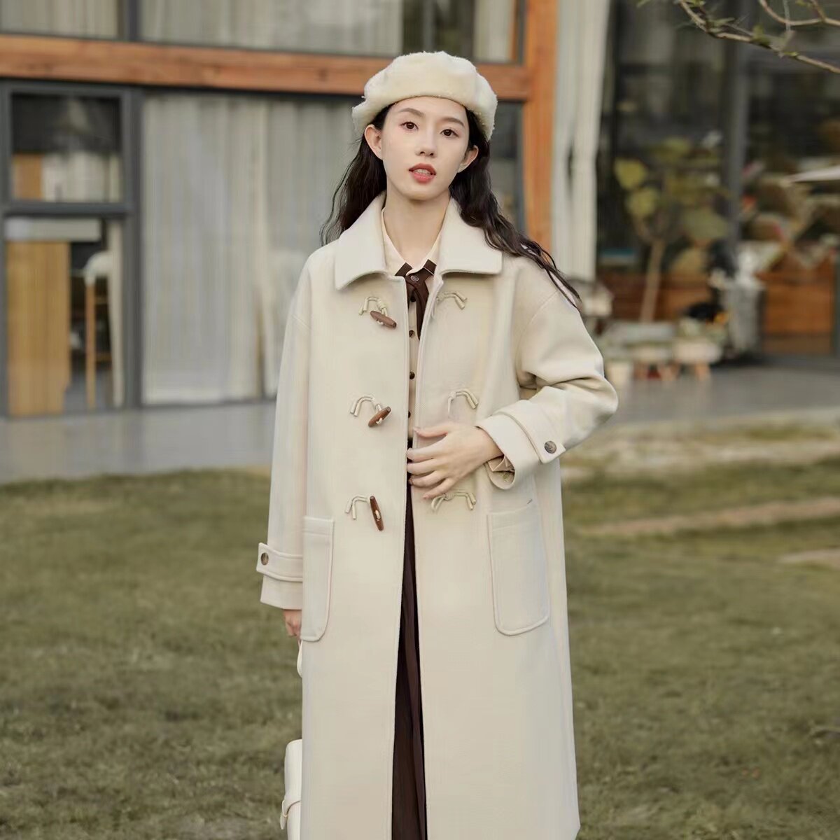 牛角扣呢子大衣女2023秋冬季新款加厚小个子中长款毛呢外套高级感_虎窝淘