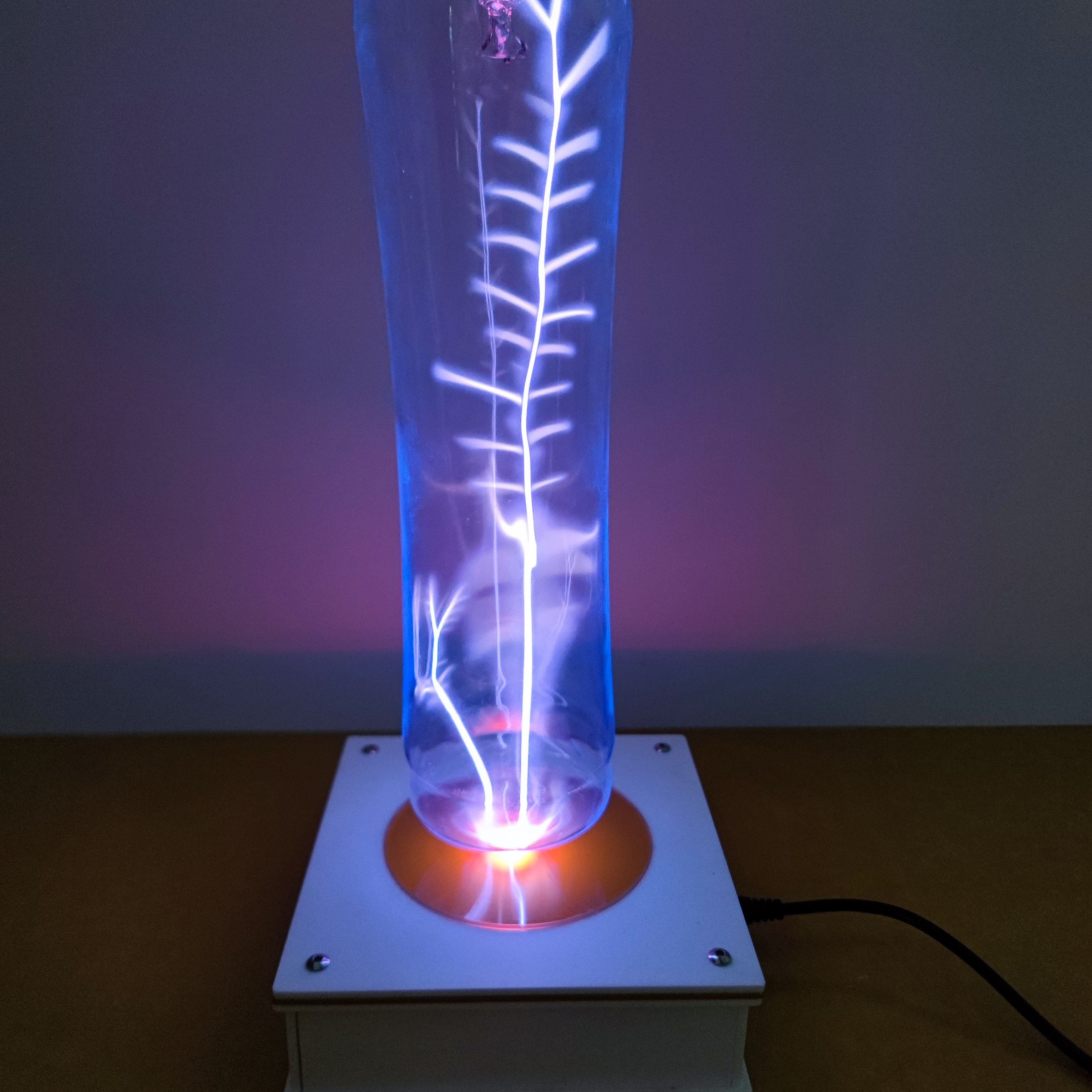 特斯拉线圈 隔空点灯专用 神奇杯子 魔术道具 创意灯台 科技玩具,淘宝优惠券,粉丝福利购,淘宝优惠卷