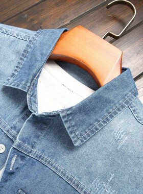 Men's denim shirts for spring and autumn. Blue denim shirts.