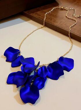 Exaggerated Colorful Petal Necklace For Women Irregular Frin