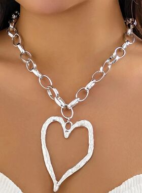 Hip Hop Punk Gold Color Love Heart Pendant Necklace for Wome