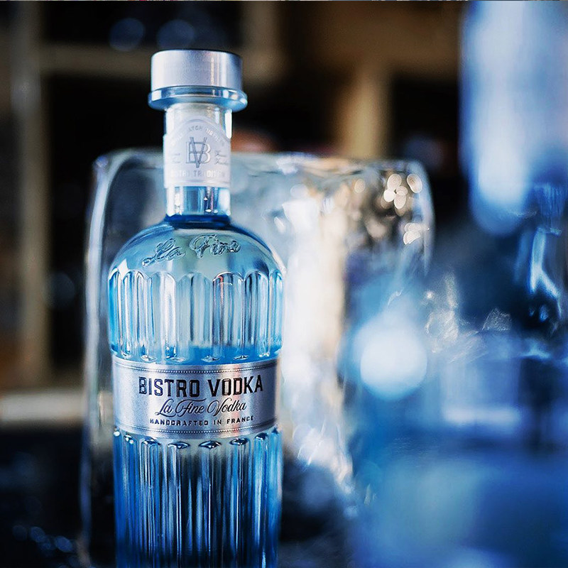 小酒馆（BISTRO）法国原装进口伏特加 vodka 百搭调配基酒 700mL,淘宝优惠券,粉丝福利购,淘宝优惠卷