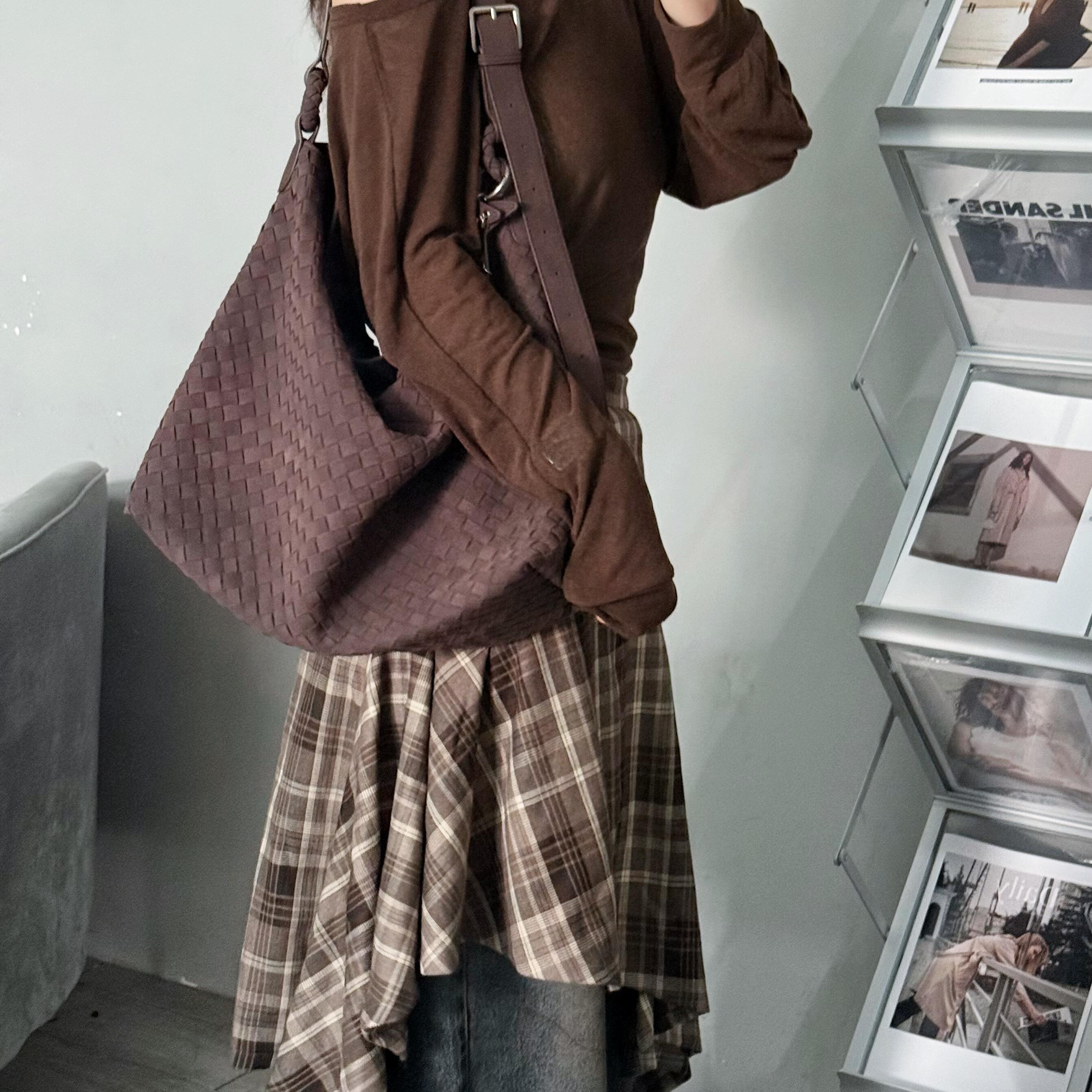 秋冬新款小号麂皮托特包小个子包包复古通勤大容量单肩斜挎大包女 - 图2