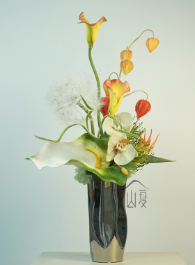 现代简约仿真花束马蹄莲蝴蝶兰客厅摆件家居装饰花艺