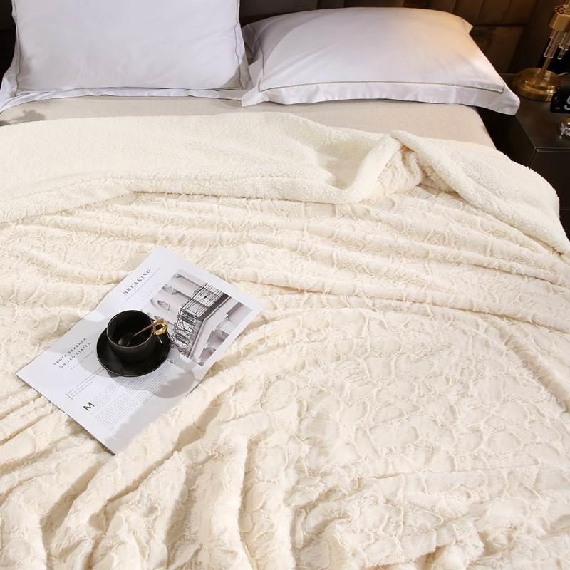 轻奢兔毛绒毛毯珊瑚绒冬季加厚毛毯被子办公室单人午睡沙发盖腿毯