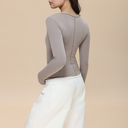 ROSEPLUS假两件拼接长袖T恤女2025春秋新款大码胖mm遮肚打底上衣 - 图3