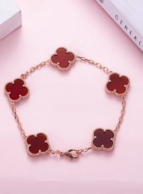 秋冬新款搭配红玛瑙五花四叶草纯银手链女轻奢小众精致生日送女友