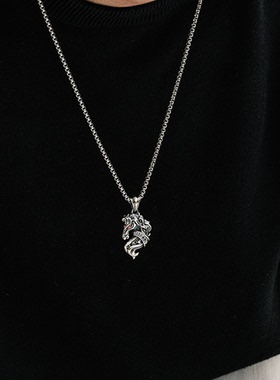 马年吊坠项链设计感复古生肖挂饰