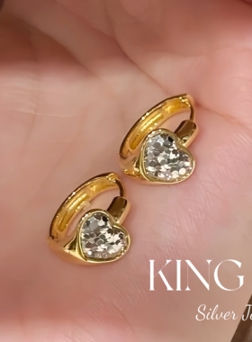 king银饰珠宝S925爱心碎冰冰耳扣