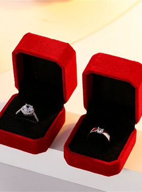 仿真钻戒婚礼道具情侣戒指