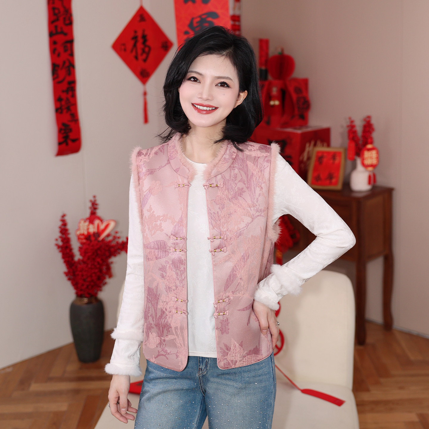 【新年穿搭】枫竺水貂毛提花国风马甲女冬季短款无袖坎肩背心外套,淘宝优惠券,粉丝福利购,淘宝优惠卷