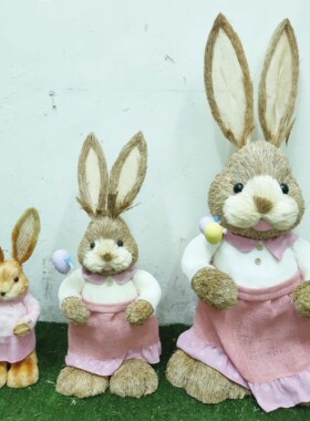 橱窗展厅店铺藤草编织动物装饰工艺品仿真草编卡通小兔子装饰摆件