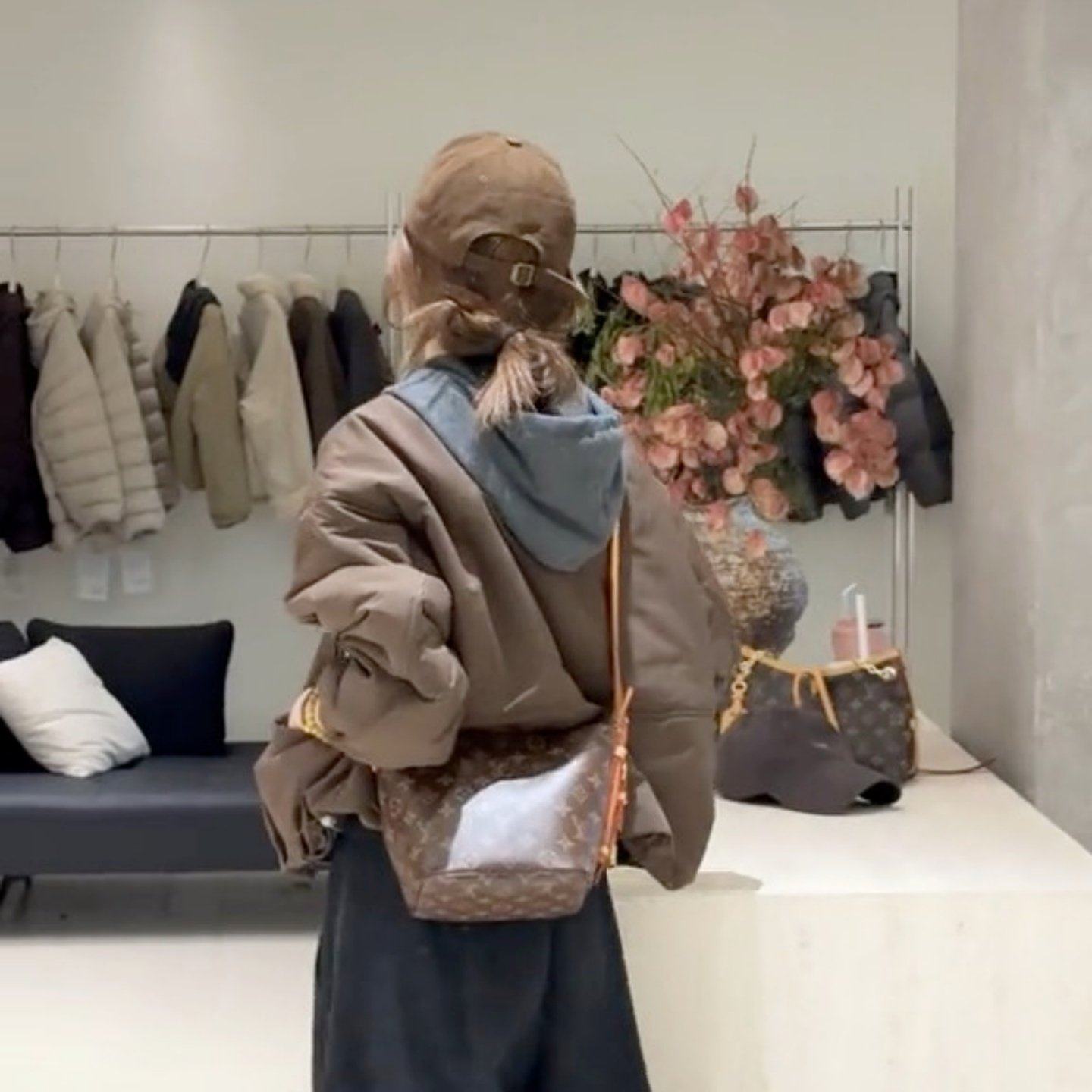 韩系假两件连帽棉服女2025冬季新款休闲小个子短款加厚保暖外套潮,淘宝优惠券,粉丝福利购,淘宝优惠卷