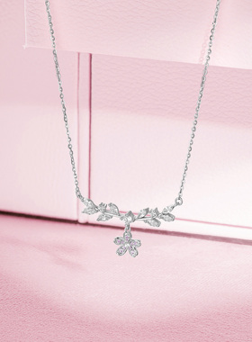 周六福项链女粉色花簇链坠S925银高级感小众送女友节日礼物