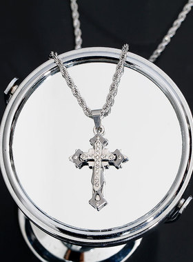 新款十字架项链欧美潮简约钛钢个性学生吊坠潮男女挂件卫衣毛衣链