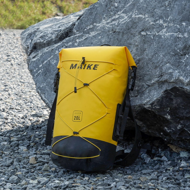 Waterproof swimming stream rafting dry and wet separation storage bag