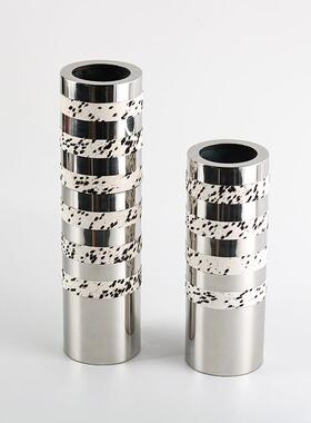 现代轻奢圆环皮革金属花器摆件样板间艺术大口径插花花瓶软装饰品