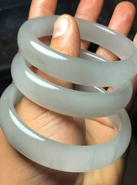 冰种水墨玉白月光玉手镯 冰料水墨丹青女款玉镯灰白冰翠手镯