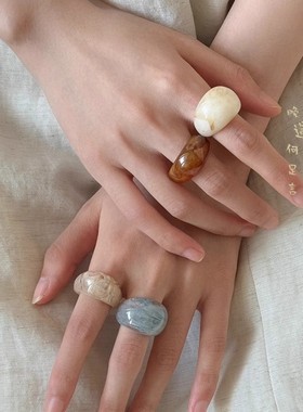 韩国复古小众设计古风亚克力戒指女2025新款爆款食指独特时尚