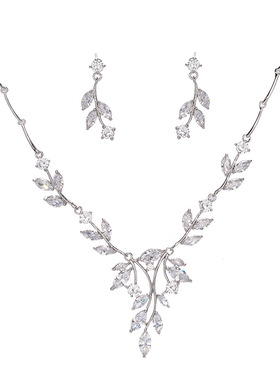 新款锆石水滴钻白色婚纱项链耳环二件套新娘结婚舞台宴会礼服配饰