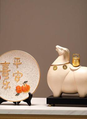 唐马家居客厅玄关酒柜装饰品摆件高档办公室桌陶瓷工艺品马上有钱