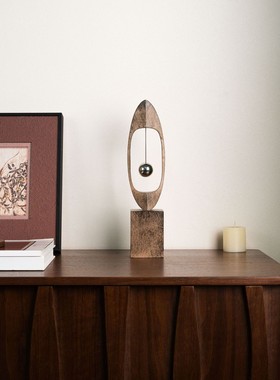 侘寂复古风创意飘摇球树脂摆件展厅办公室书柜桌面高级感家居饰品