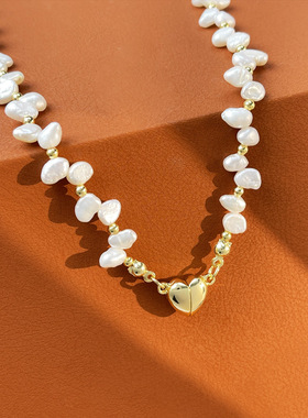 天然淡水珍珠项链轻奢小众设计小米珠锁骨链百搭爱心磁吸颈a3018