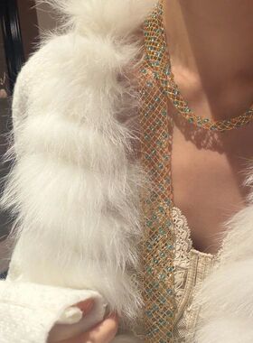 设计感欧美镂空毛衣链女小众项饰高级感气质跨境项链时尚玻璃轻奢