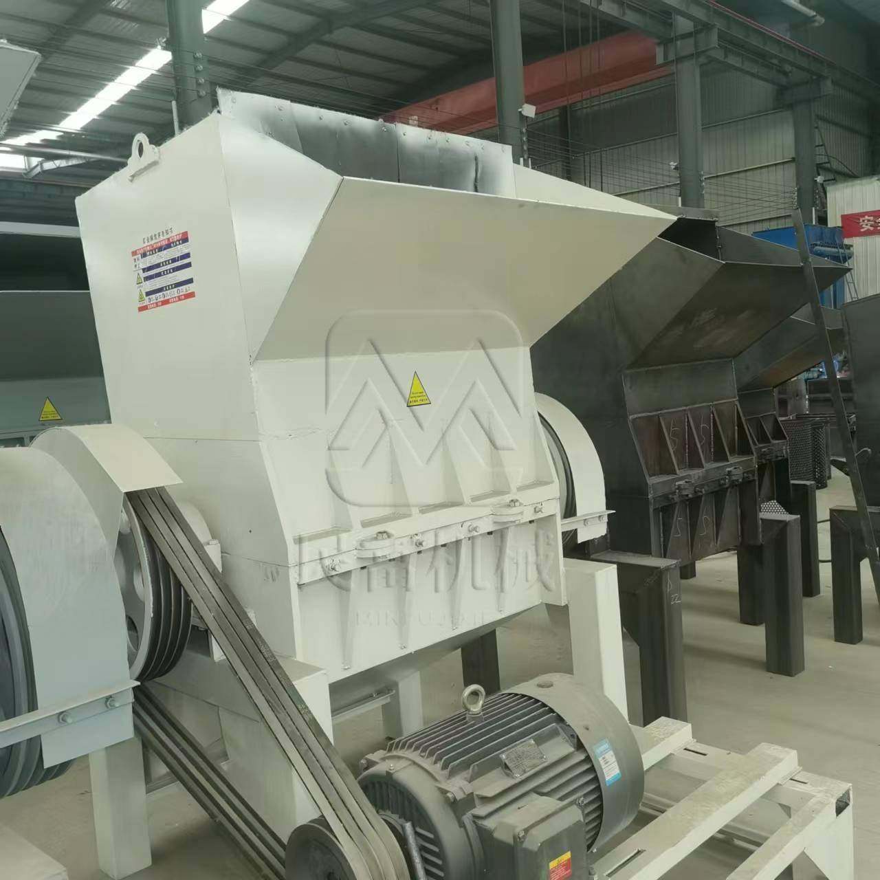 塑料托盘餐盘碎料机大蓝桶木材铝罐破碎机家电塑料外壳粉碎机,淘宝优惠券,粉丝福利购,淘宝优惠卷