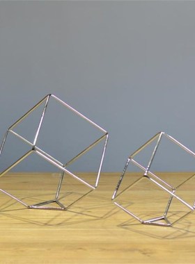 简约现代铁艺切角方摆件 黑色金属铁艺几何工艺品摆U件 家居装饰