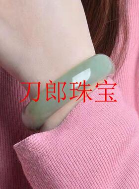 精选和田玉青玉手镯新疆青海料细条玉石镯子女款青白玉玉手镯送礼