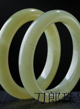 玉镯浅青玉晴水少女平安镯青海料