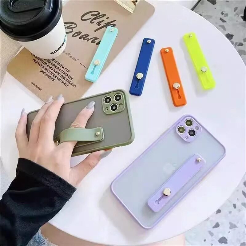 Mobile phone finger buckle preventer is larger and thickened and upgraded