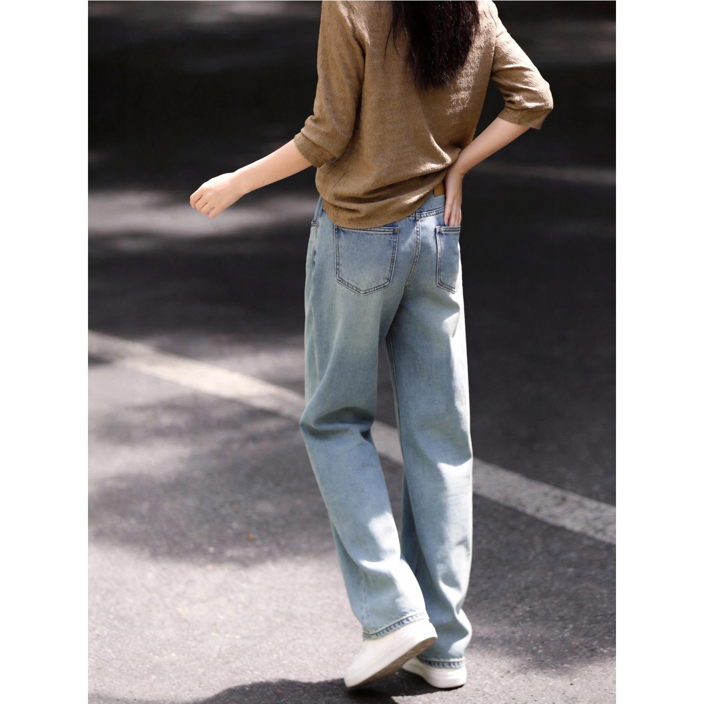 Basic House/百家好基础款高腰直长裤筒春季新款休闲百搭牛仔裤女,淘宝优惠券,粉丝福利购,淘宝优惠卷