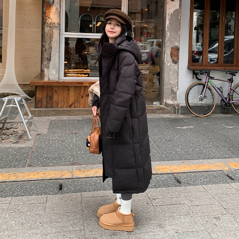 鲜泰旗舰店中戏长款羽绒服女新款90白鸭绒加厚情侣蓄热男女同款爆