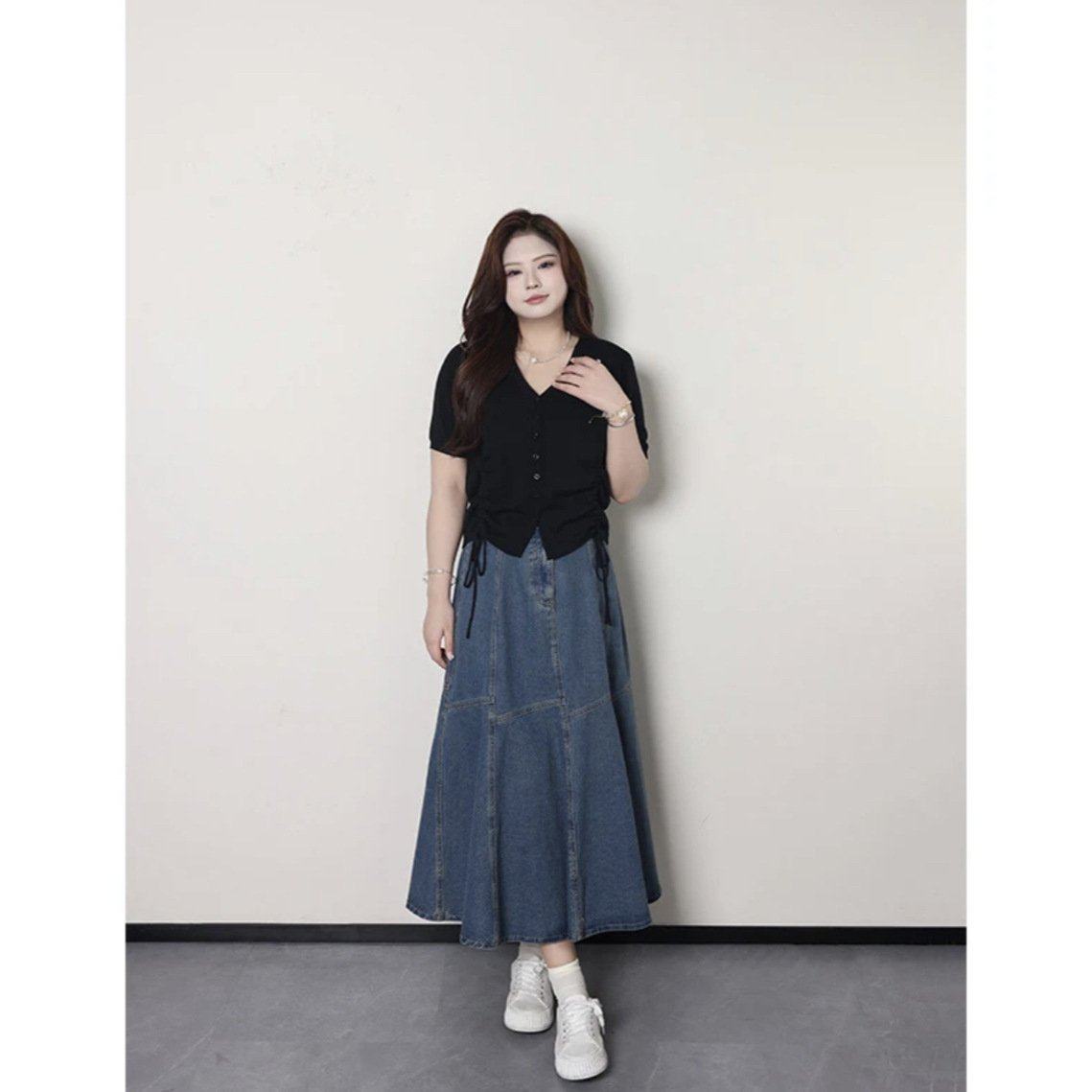 念念李潇洒【心机显瘦】微胖大码女夏季抽绳显瘦V领短袖针织上衣,淘宝优惠券,粉丝福利购,淘宝优惠卷