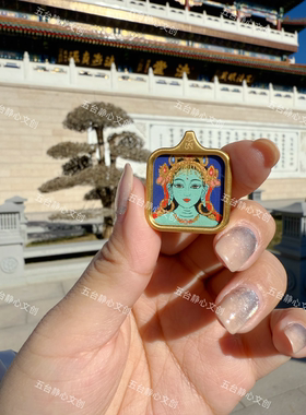 黄财神绿度母扎基随身小唐卡吊坠钛钢不掉色项链手绘精工好运招财