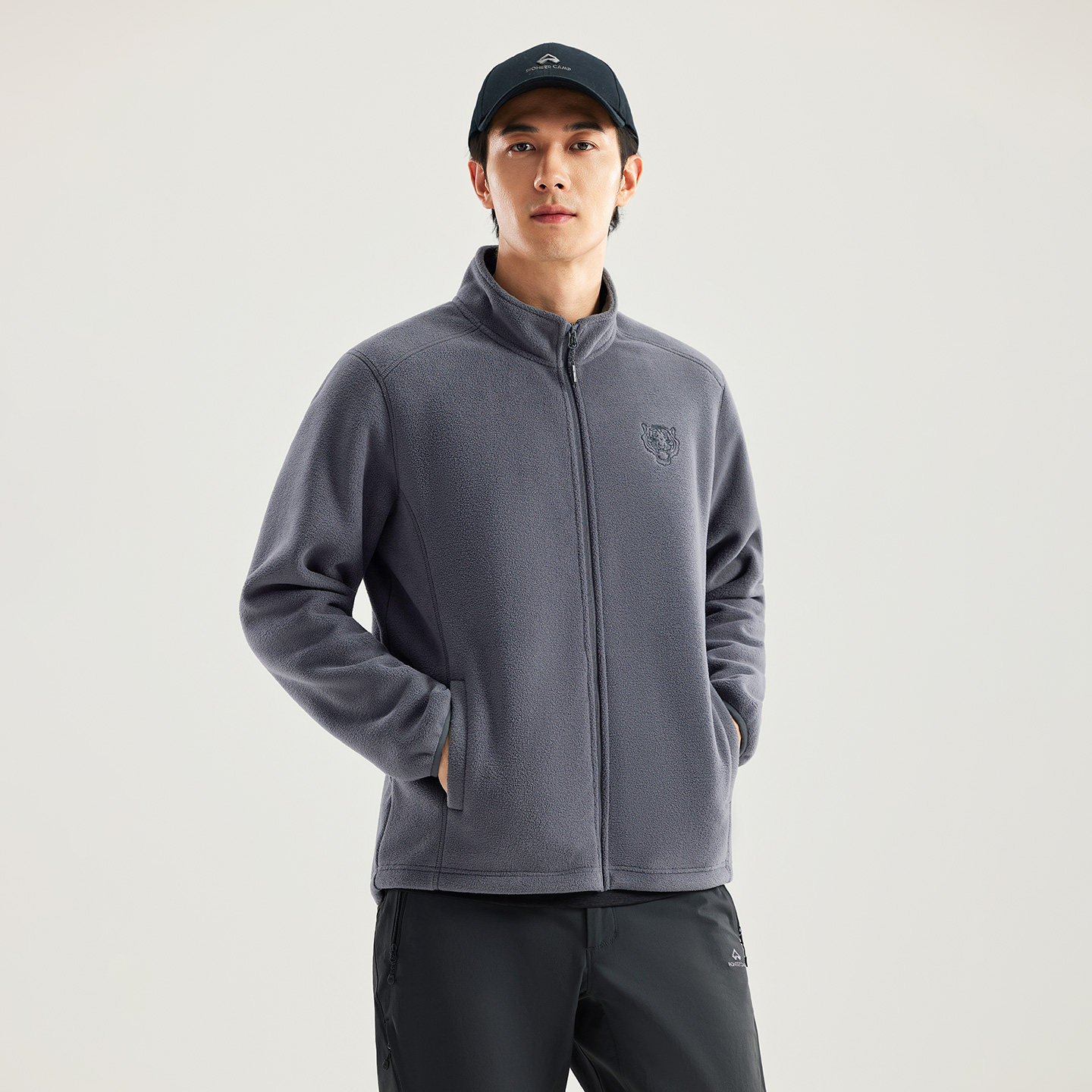 拓路者400G摇粒绒外套男士时尚抓绒衣立领双面加绒夹克保暖颗粒绒,淘宝优惠券,粉丝福利购,淘宝优惠卷