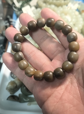 和田玉糖玉籽料11x12毫米手串625103