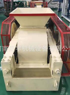 鹅卵石石灰石破碎机建筑垃圾河卵石玄武岩大型液压对辊制砂机