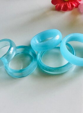新款透明蓝色树脂戒指 不透明蓝色 彩色树脂戒指 天蓝色 简约