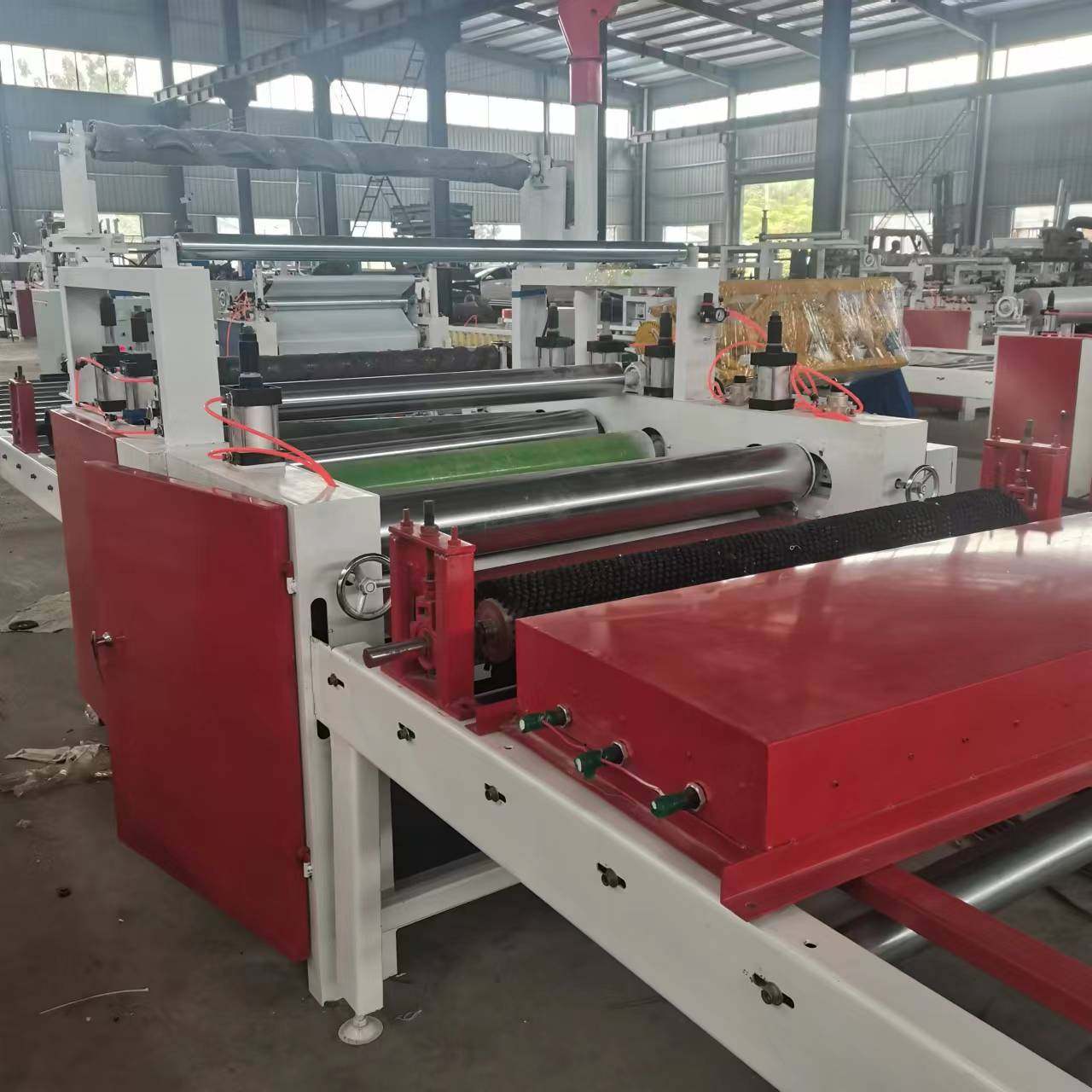 机械手上下板平贴线 玻镁彩钢板热熔胶贴面机 无皱不脱胶覆膜机,淘宝优惠券,粉丝福利购,淘宝优惠卷