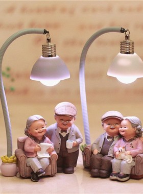 创意老头老太太摆件夫妻情侣家居装饰摆件送爷爷奶奶结婚纪念礼物